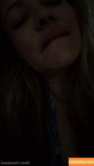 Moonbloodgood photo #0028