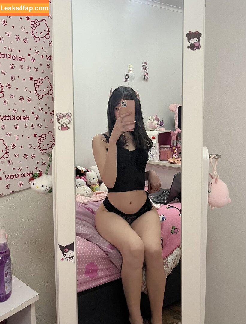 moonkittydoll / coniyzd / moonkittydesign leaked photo photo #0004