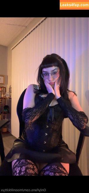 moonlitkittyx фото #0003