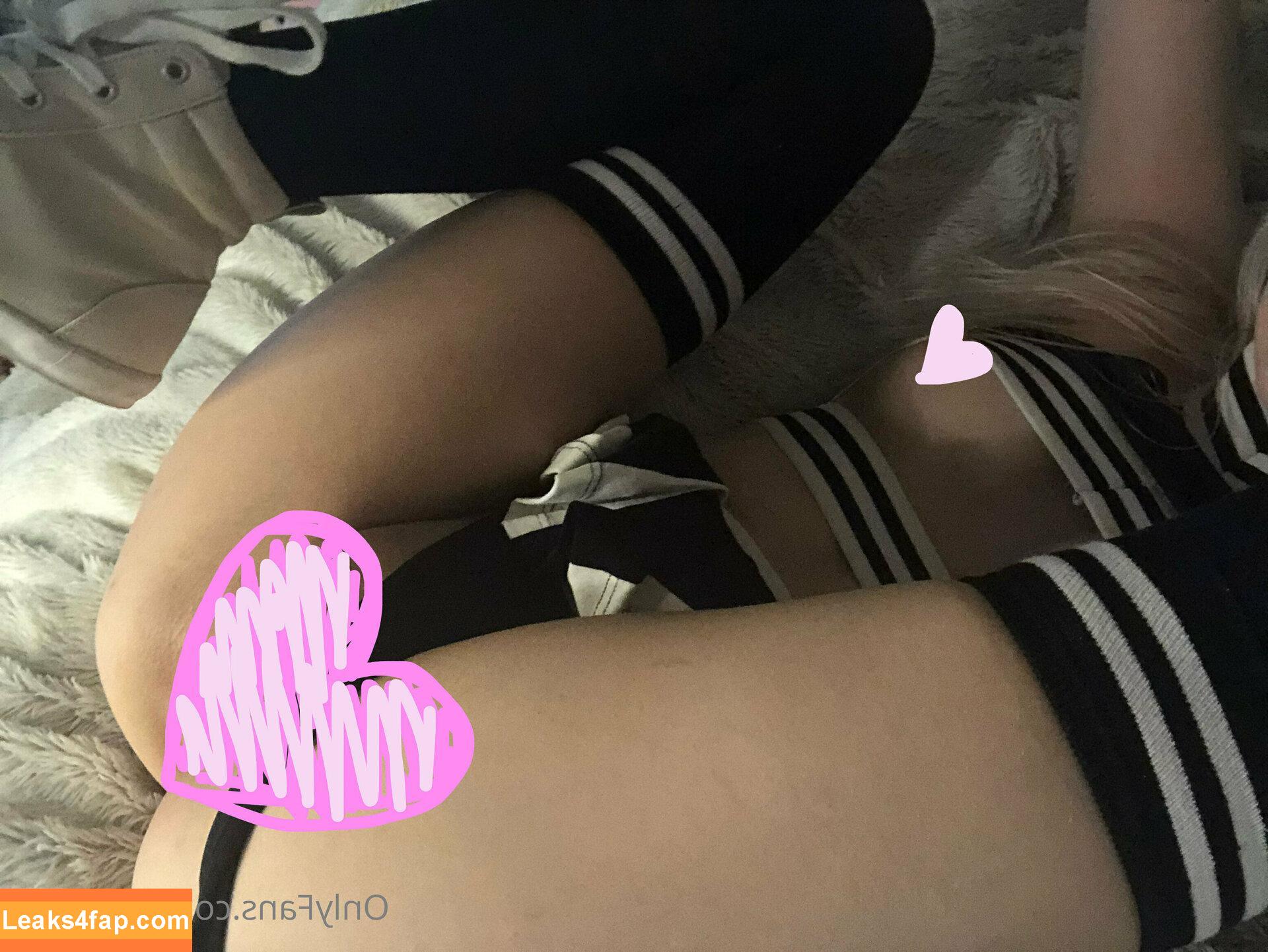 mooseve / moose.ve leaked photo photo #0013
