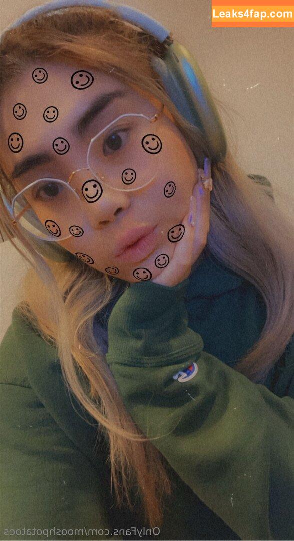 mooshpotatoes / Mooshy / mooshpotato_ leaked photo photo #0016