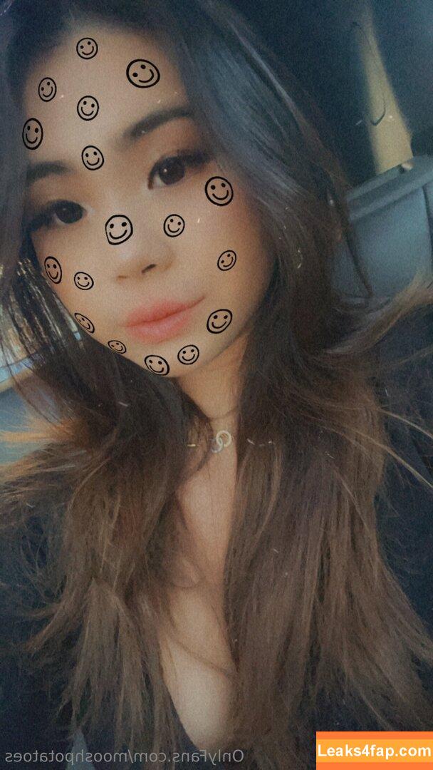 mooshpotatoes / Mooshy / mooshpotato_ leaked photo photo #0032