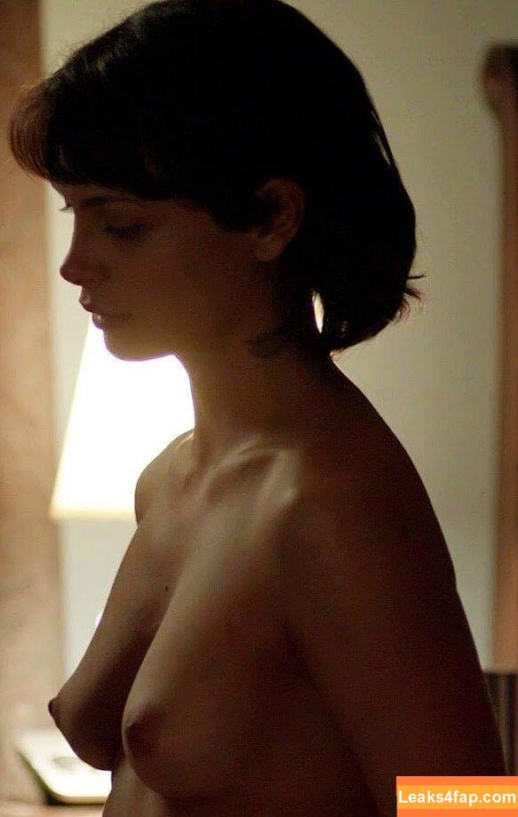 Morena Baccarin / morenabaccarin leaked photo photo #0263