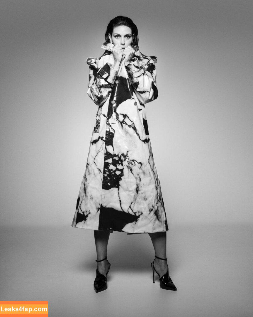 Morena Baccarin / morenabaccarin leaked photo photo #0306