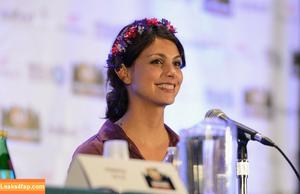 Morena Baccarin photo #0011