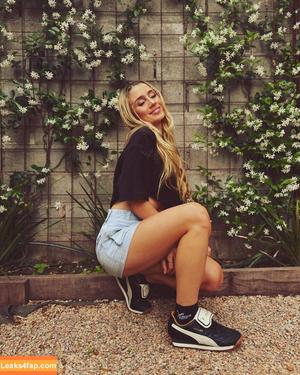 Morena Beltrán photo #0127