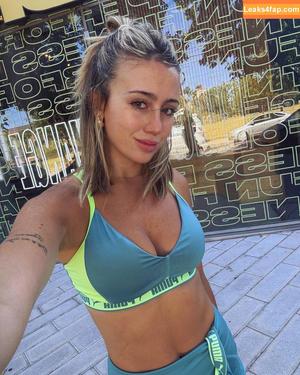 Morena Beltrán photo #0183