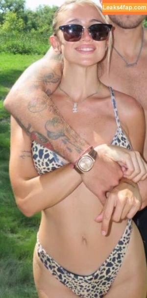 Morena Beltrán photo #0254