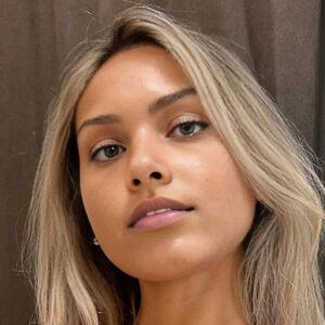 moreofmila photo #0026