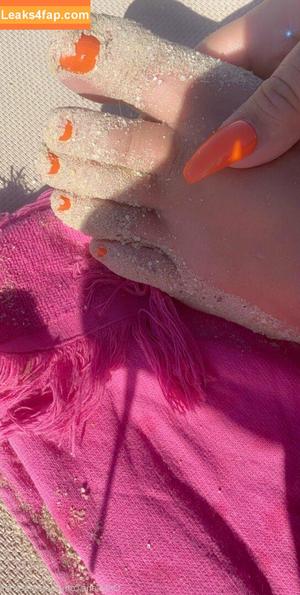 moreofscarlet photo #0003