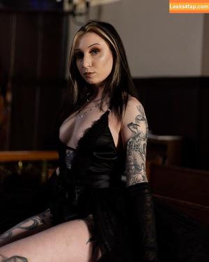 Morgan Adams photo #0052