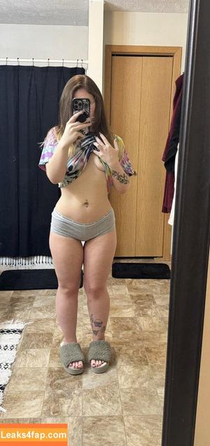 morgan_is_tired photo #0031