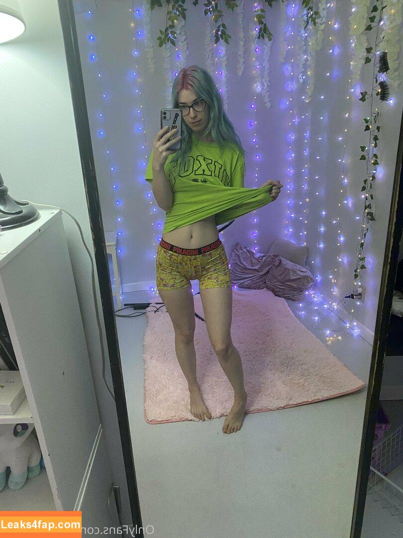 MorganLeFoy / _morganlefoy / morganlefoycos leaked photo photo #0182