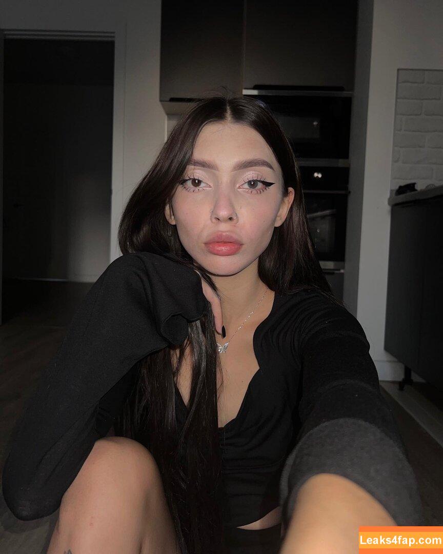 Morphiturata / Treezyny / kikiqwik leaked photo photo #0022