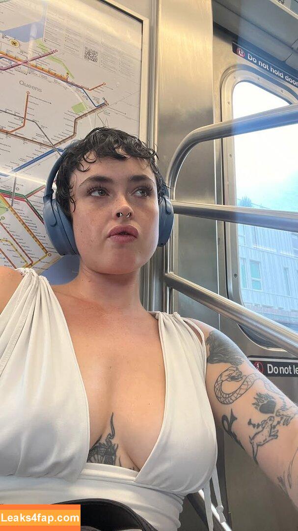 motherbimbo /  leaked photo photo #0031