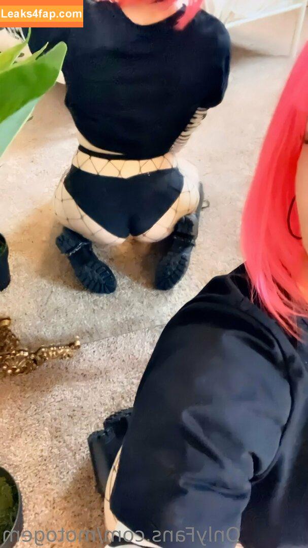 motogem / mollysmyles leaked photo photo #0235