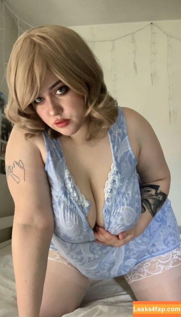 Moyumii / Cosplay / https: / moyumie / moyumiee leaked photo photo #0193