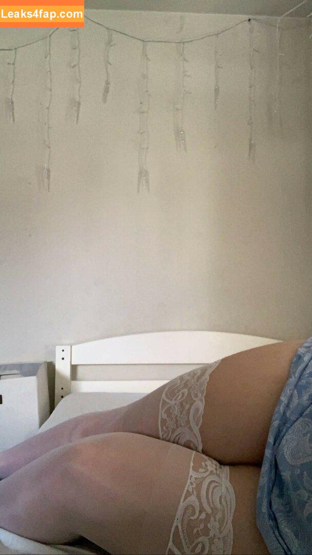 Moyumii / Cosplay / https: / moyumie / moyumiee leaked photo photo #0213