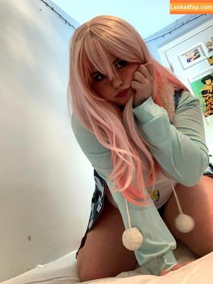Moyumii photo #0404