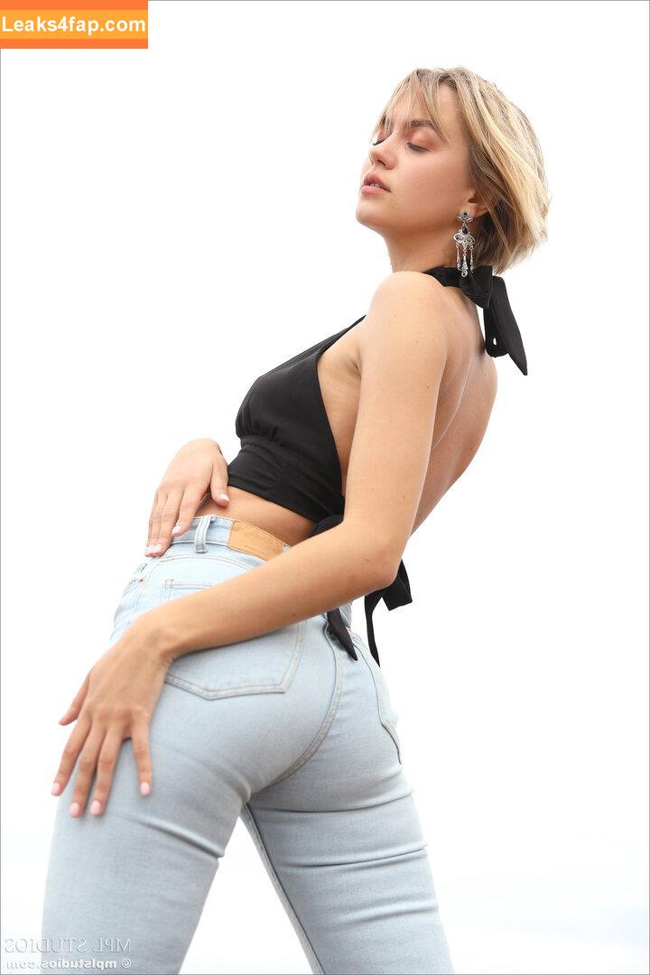 MPLStudios /  leaked photo photo #1480