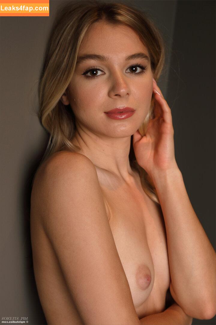 MPLStudios /  leaked photo photo #2539