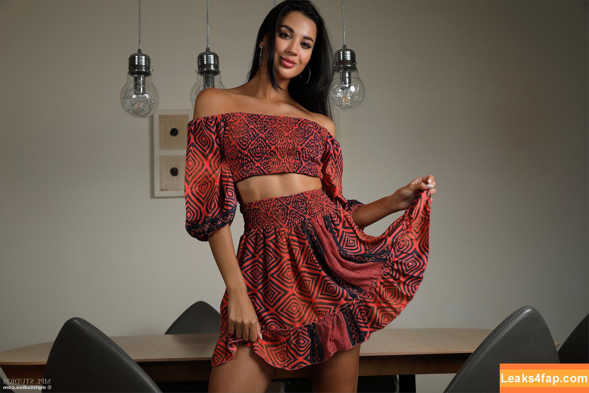 MPLStudios /  leaked photo photo #3259