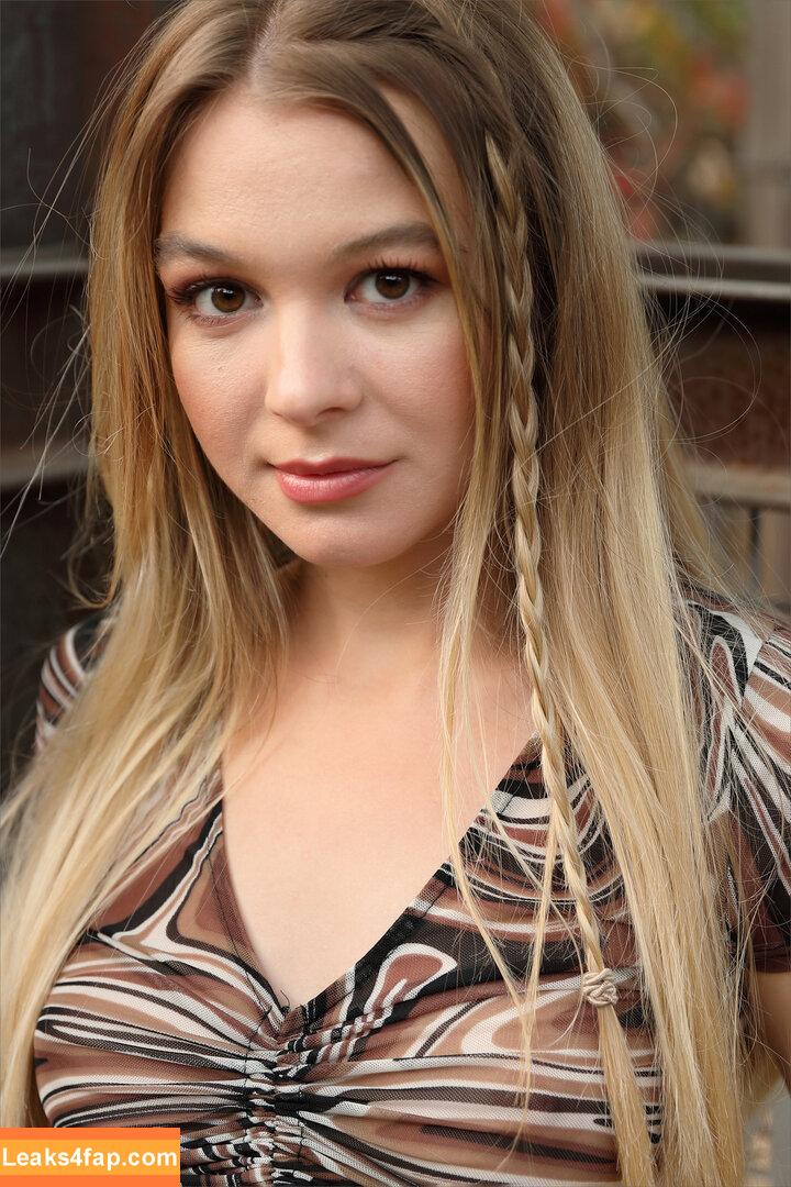 MPLStudios /  слитое фото фото #3398