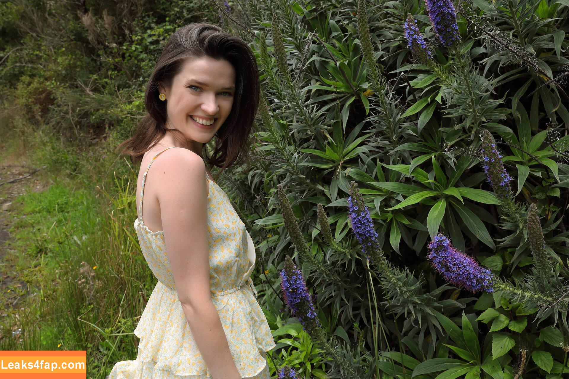 MPLStudios /  leaked photo photo #3495