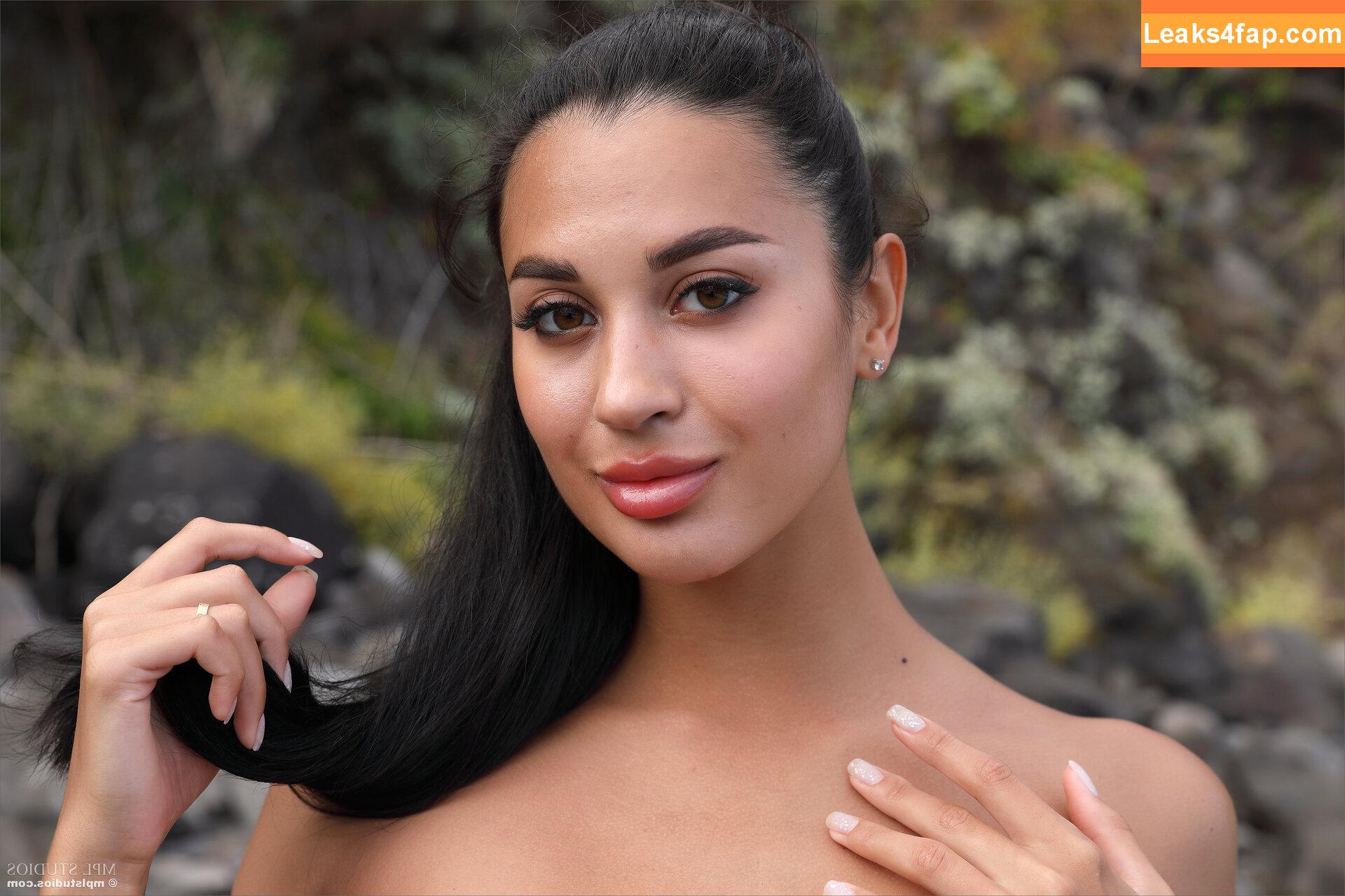 MPLStudios /  leaked photo photo #3777