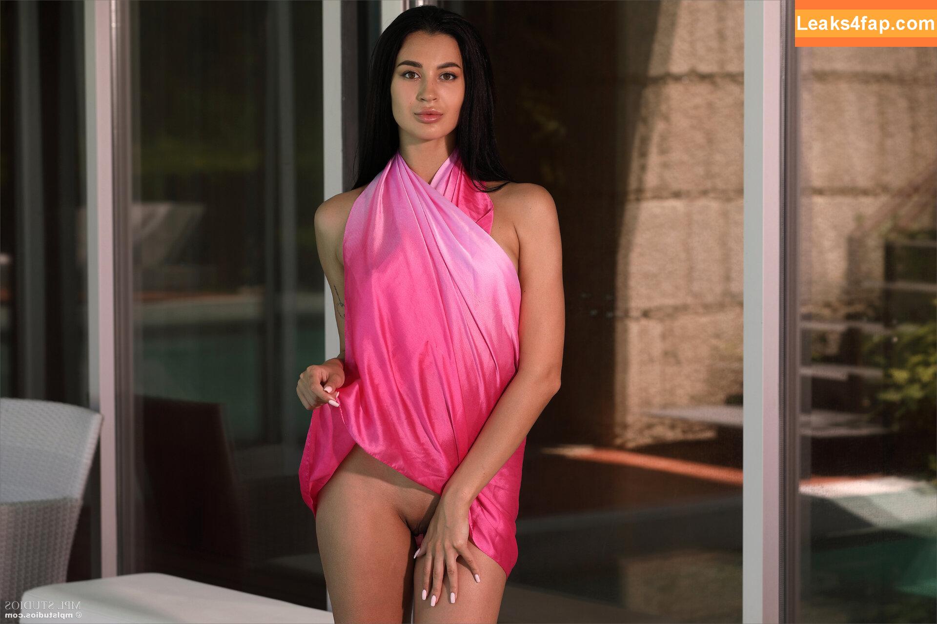 MPLStudios /  leaked photo photo #4916