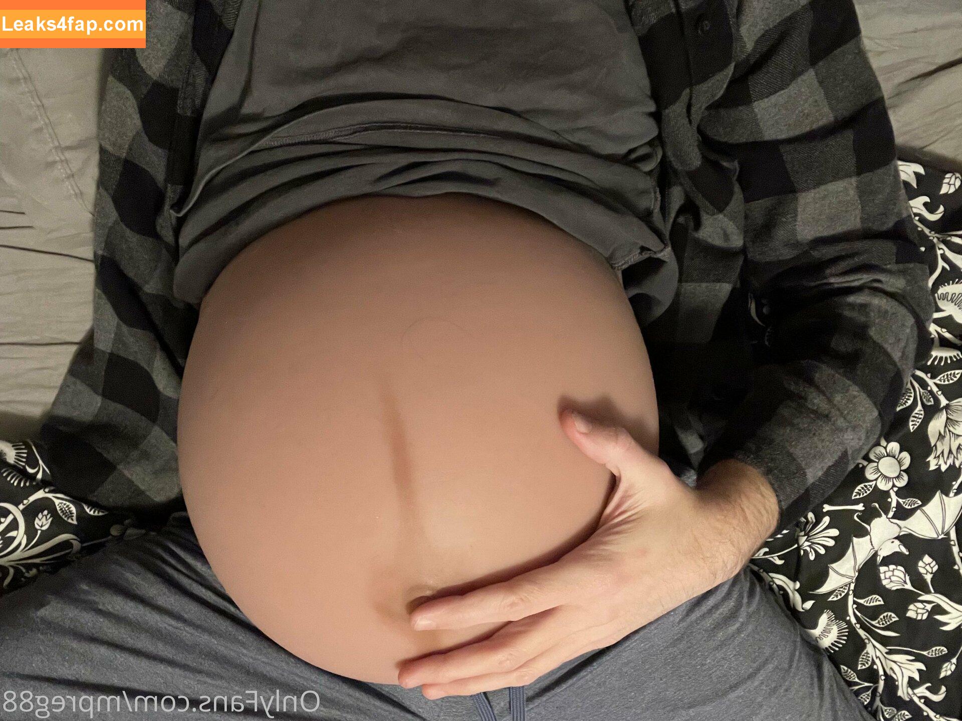 mpreg88 / mpregboy88 leaked photo photo #0018