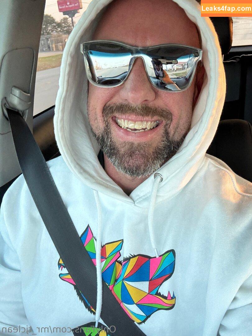 mr_tjclean /  leaked photo photo #0029