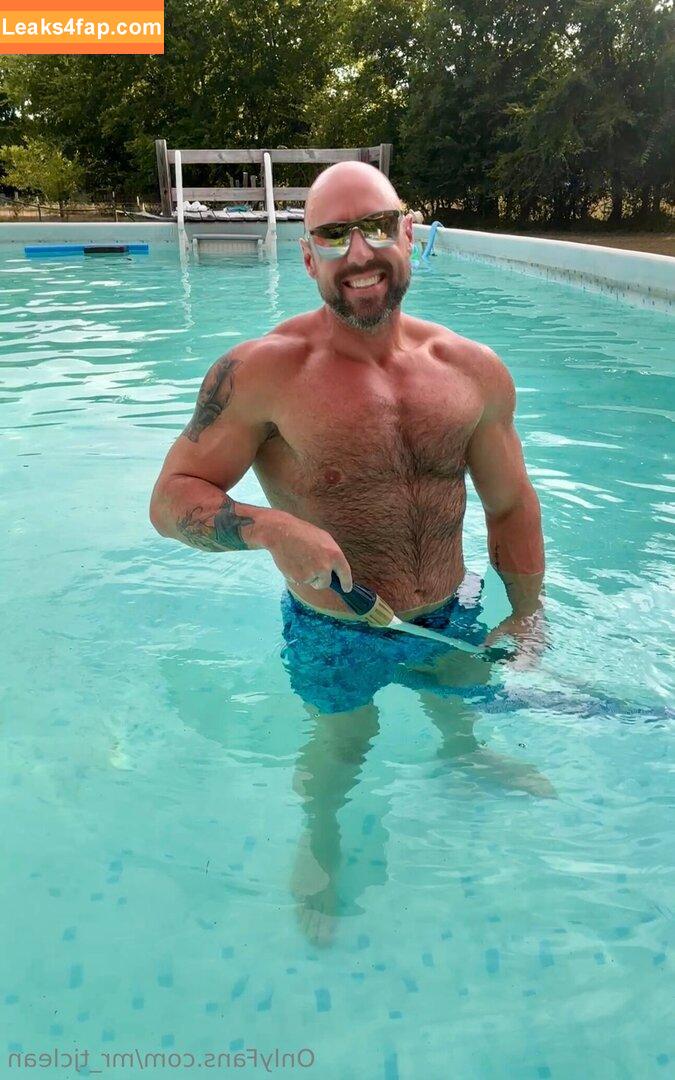 mr_tjclean /  leaked photo photo #0035