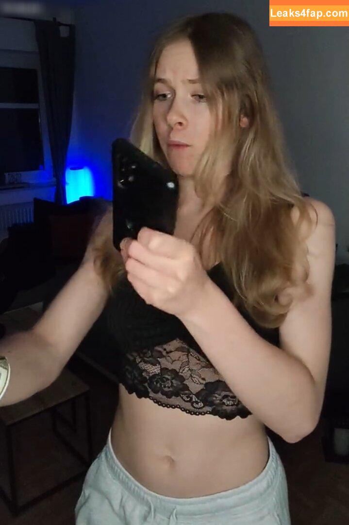 Mrs.Bangsi leaked photo photo #0088