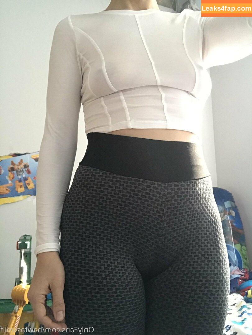 mrs.hawtcakes /  leaked photo photo #0037
