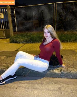 Mrs.kuechler фото #0082