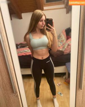 Mrs.kuechler фото #0084