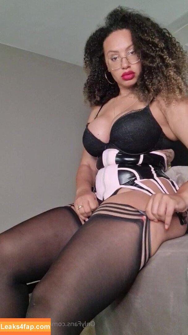 Mrs Sophie 667 /  leaked photo photo #0001