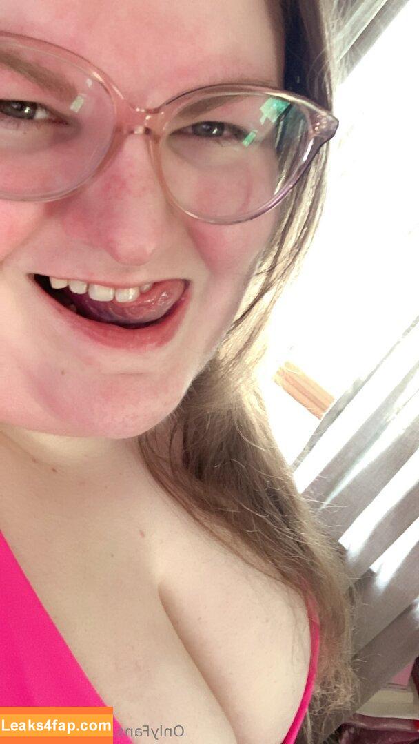 mrsapple / therealmrsapple leaked photo photo #0170