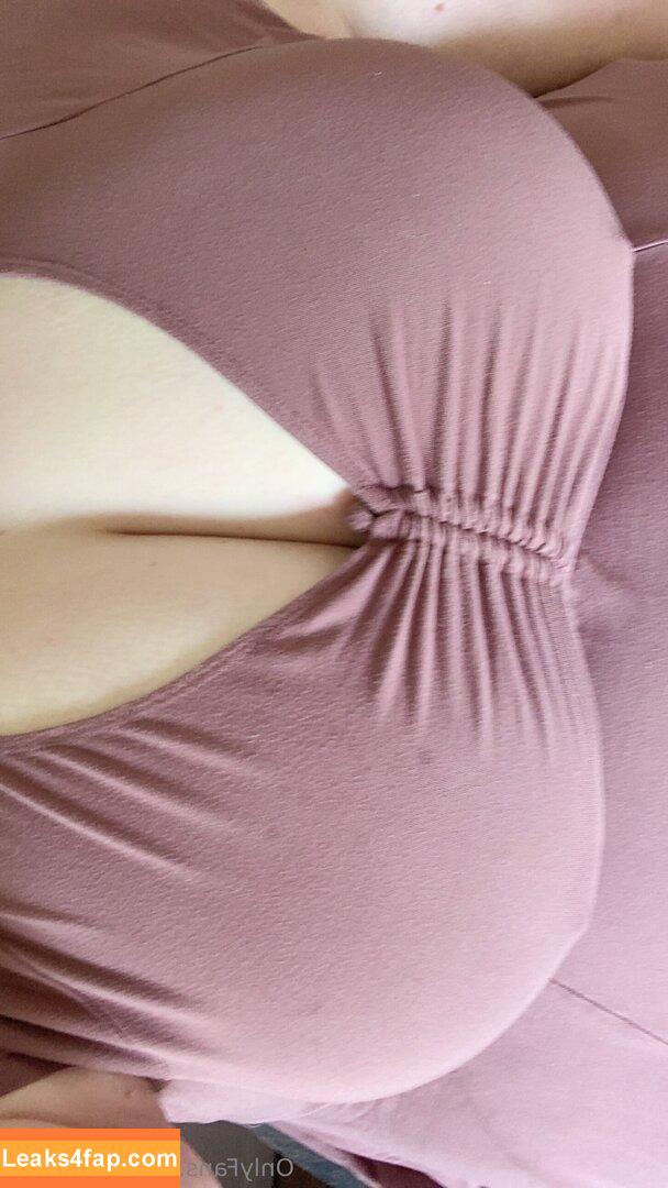 mrsapple / therealmrsapple leaked photo photo #0174