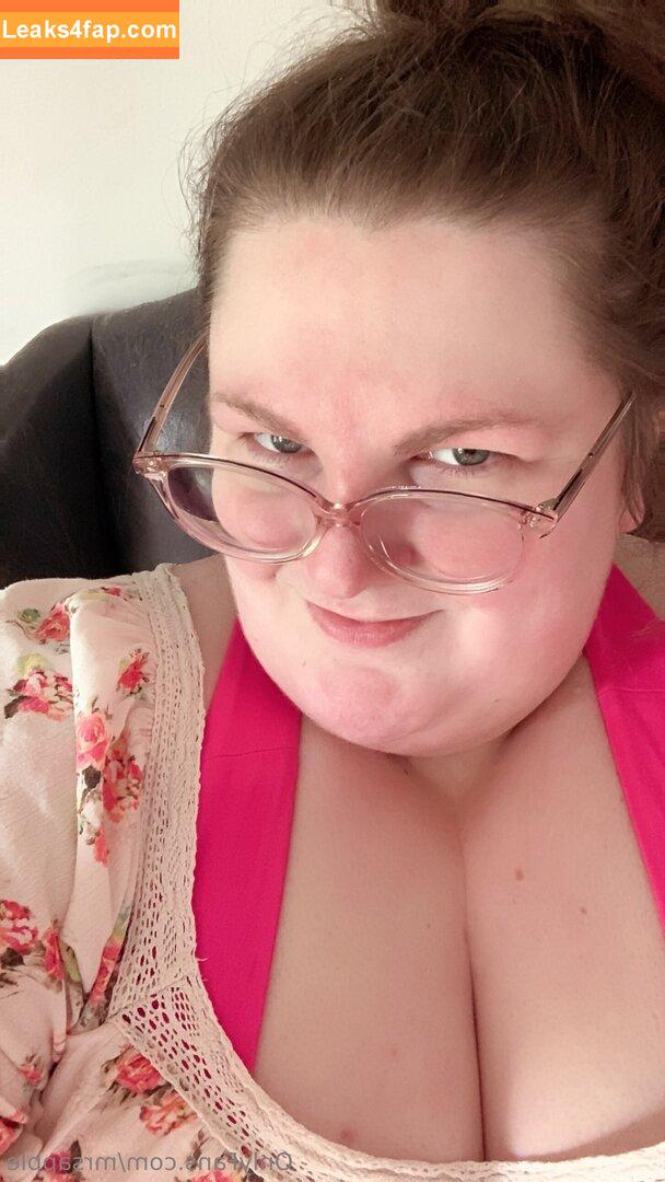 mrsapple / therealmrsapple leaked photo photo #0177