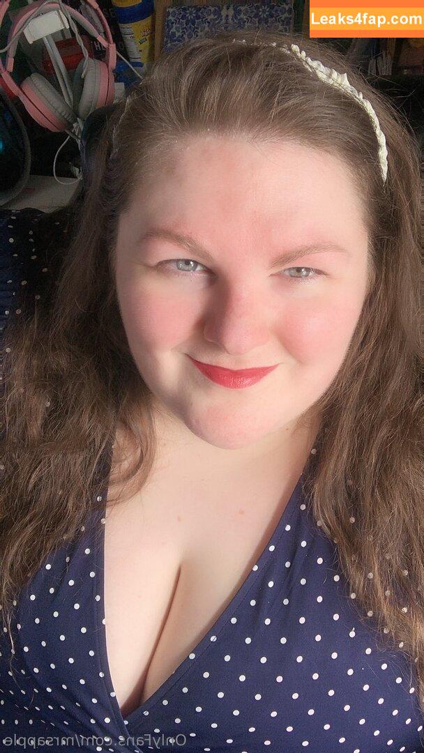 mrsapple / therealmrsapple leaked photo photo #0184