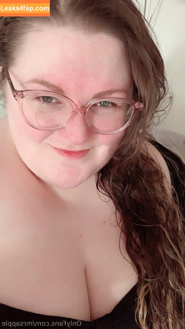 mrsapple / therealmrsapple leaked photo photo #0185