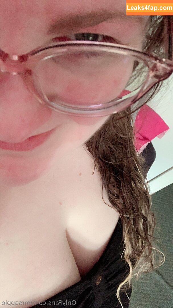 mrsapple / therealmrsapple leaked photo photo #0186