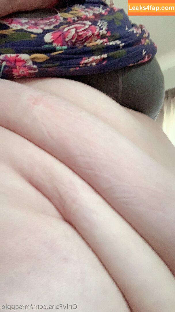 mrsapple / therealmrsapple leaked photo photo #0189