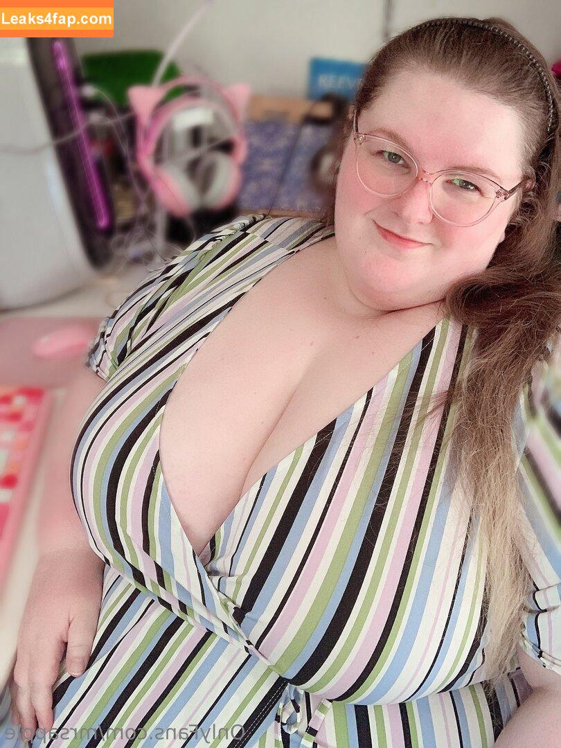 mrsapple / therealmrsapple leaked photo photo #0204