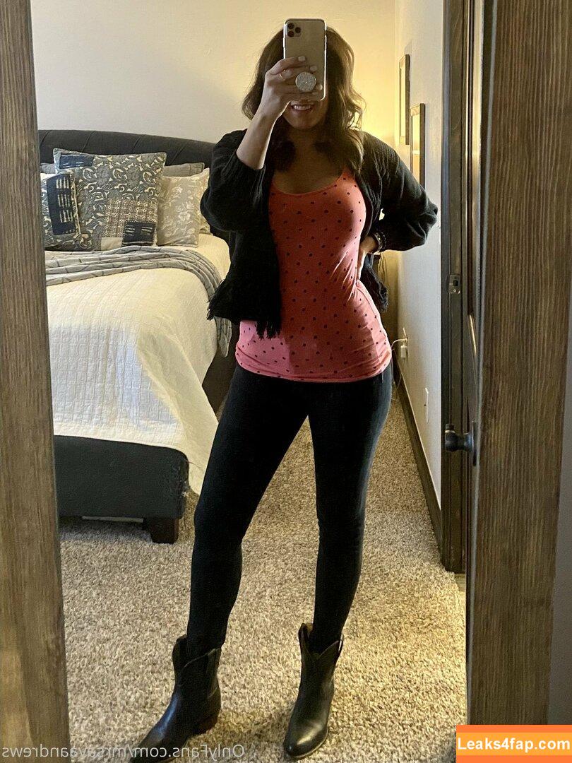 MrsAvaAndrews / mrs.ava.andrews leaked photo photo #0051