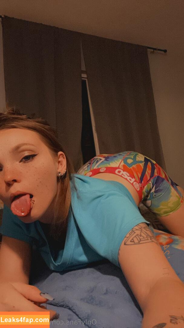 mrscloverxxx / mrscloverx leaked photo photo #0006