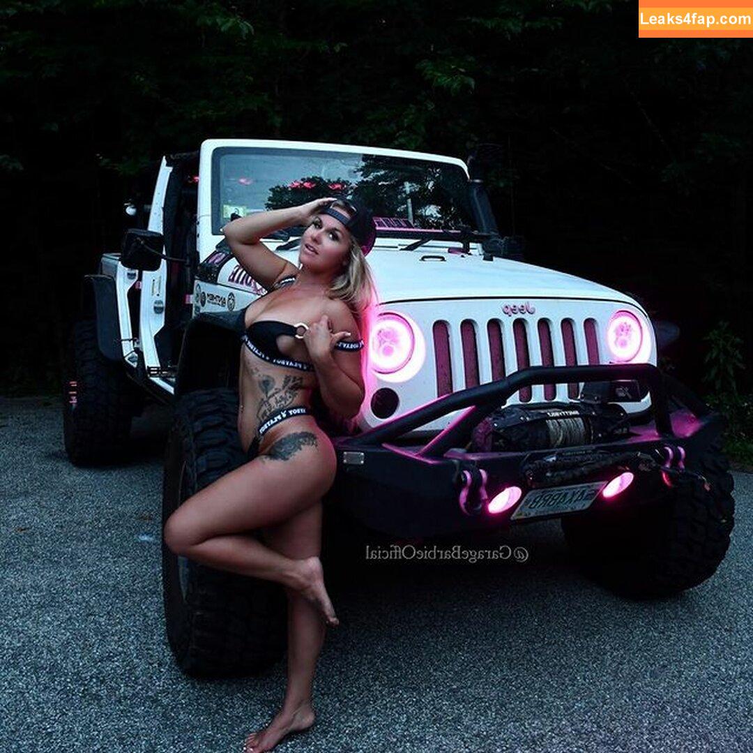 Mrsglossgoddess / thatonejeepgirlx leaked photo photo #0004