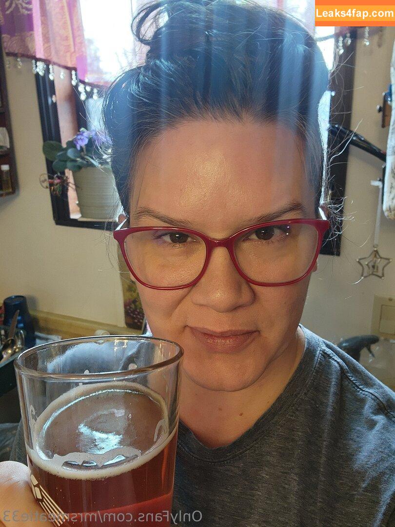 mrsmeatie33 /  leaked photo photo #0012